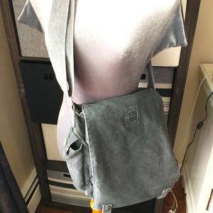 Mossimo Supply Co. Grey Messenger Bag